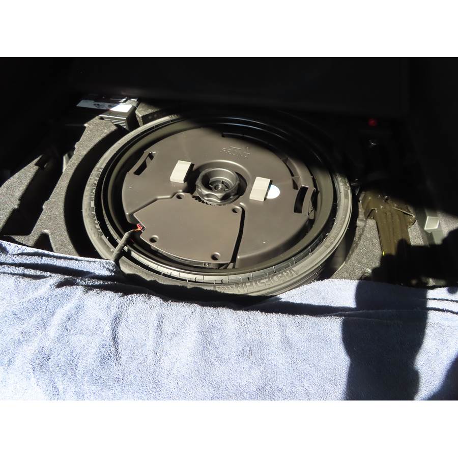 2018 Audi Q5 Under cargo floor speaker location