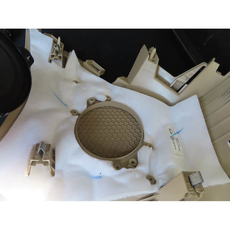 2022 Audi SQ5 Rear pillar speaker removed