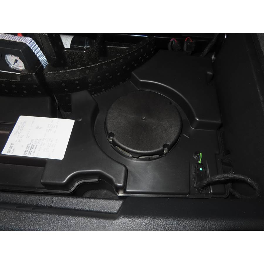 2022 Audi Q7 Under cargo floor speaker location