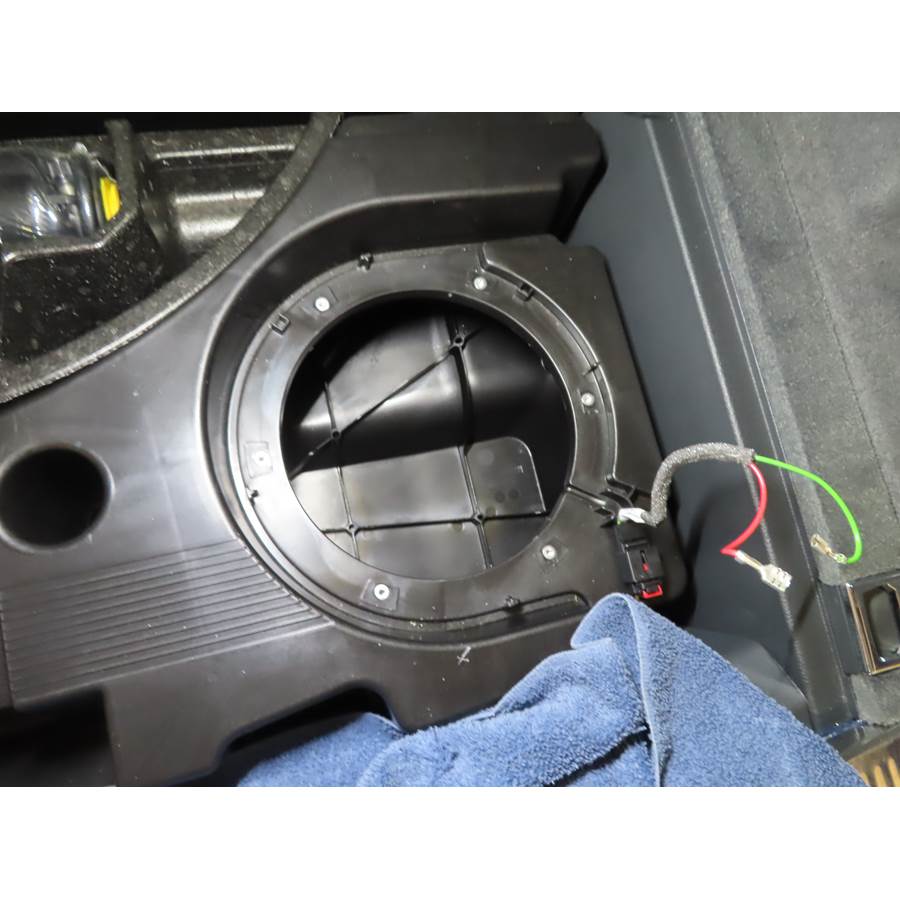 2018 Audi Q7 Under cargo floor speaker removed