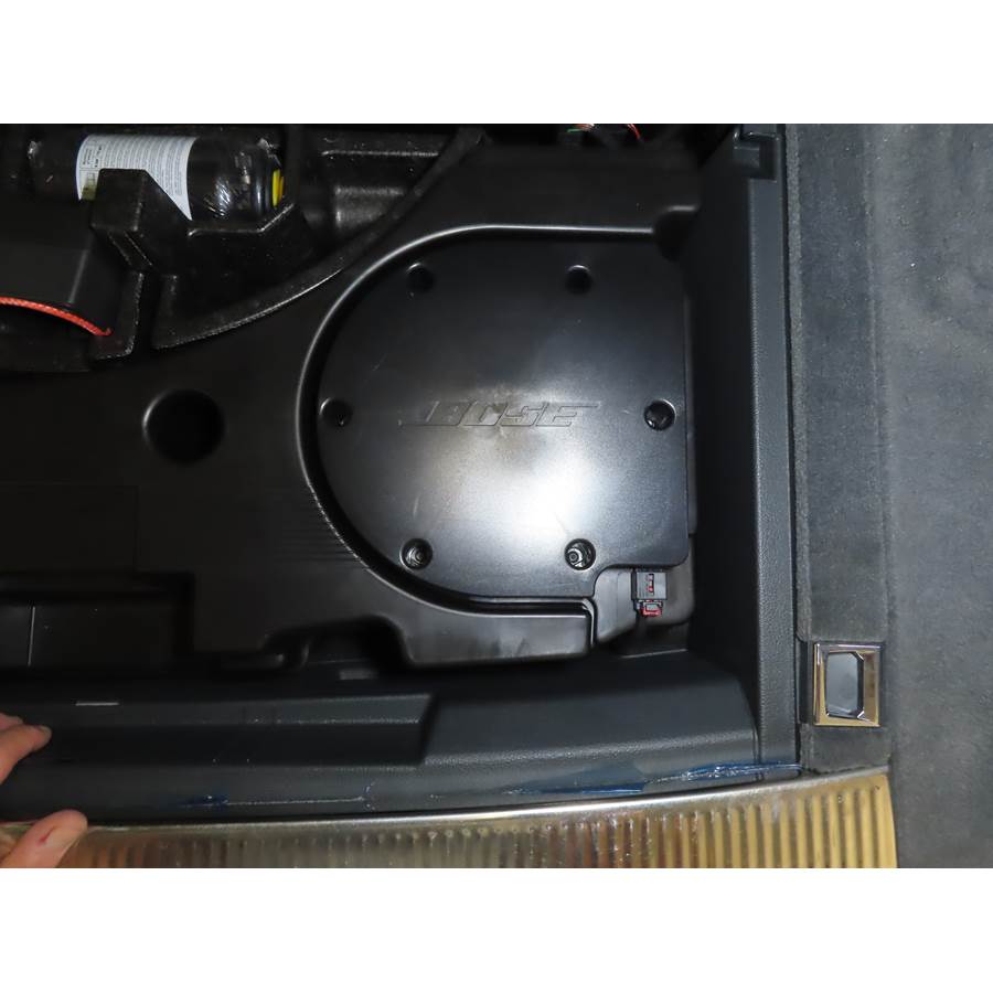 2019 Audi Q7 Under cargo floor speaker location