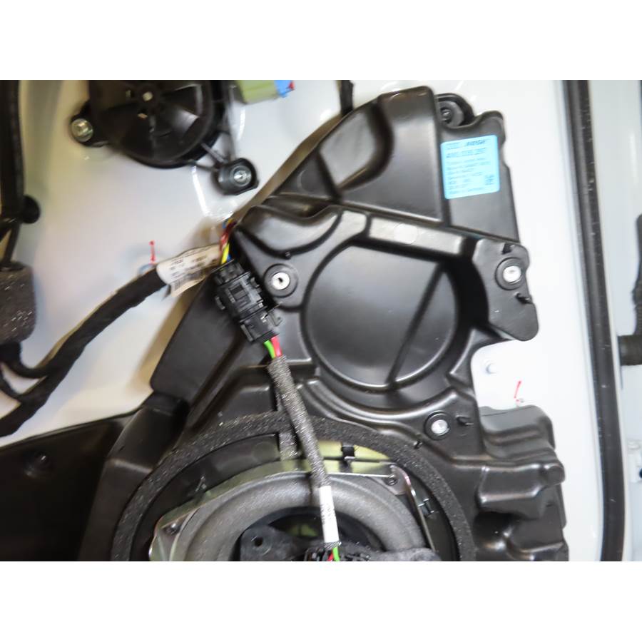 2019 Audi Q7 Front door midrange removed