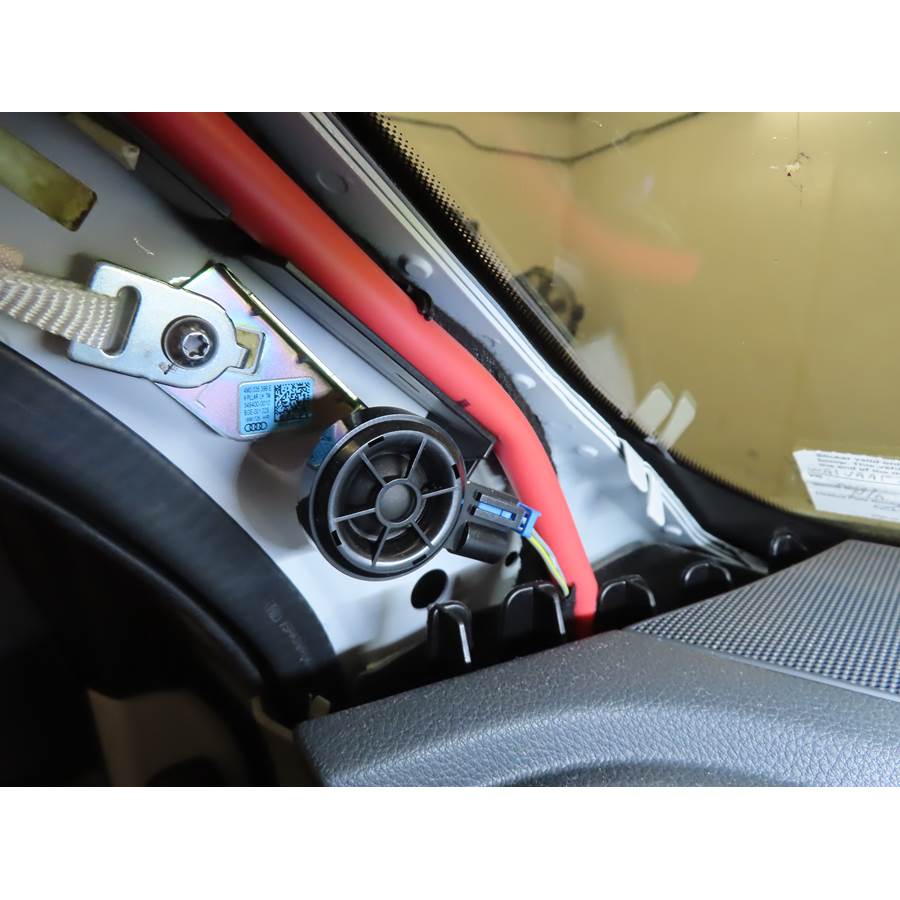 2022 Audi Q7 Front pillar speaker