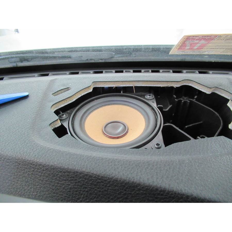 2014 BMW 3 Series Center dash speaker