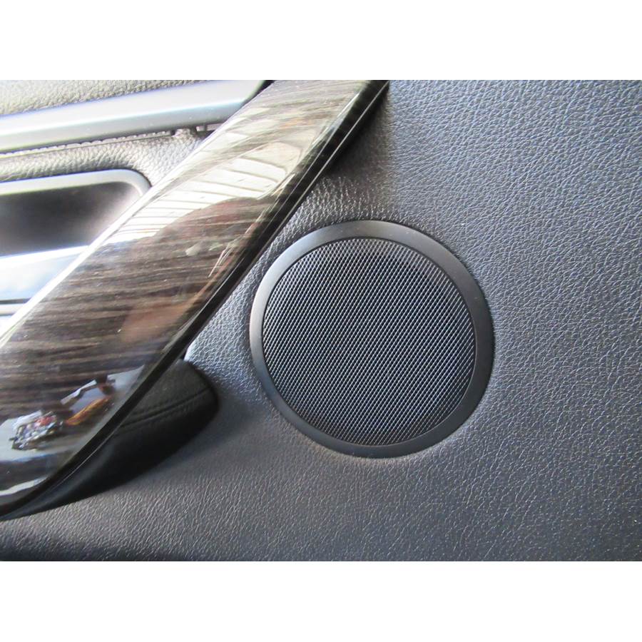 2019 BMW 3 Series Front door midrange location