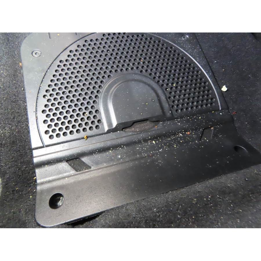 2016 BMW 4 Series Under front seat speaker location