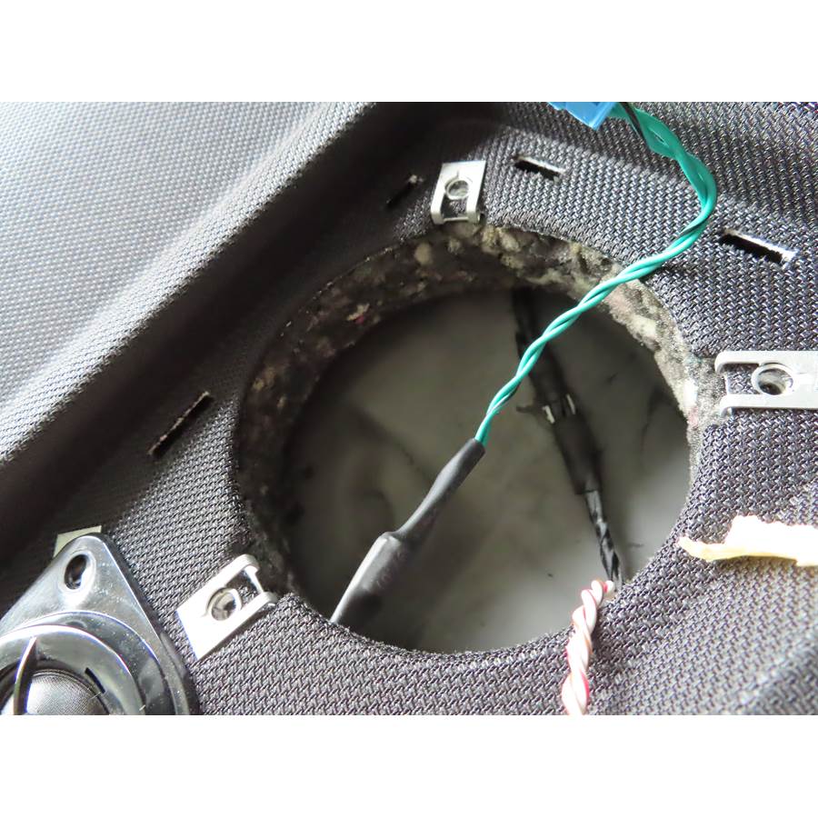 2017 BMW 5 Series Rear deck speaker removed