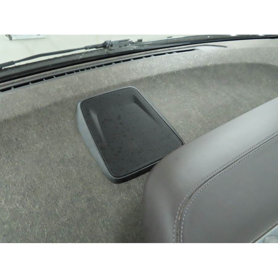 2019 BMW i3 Center dash speaker location
