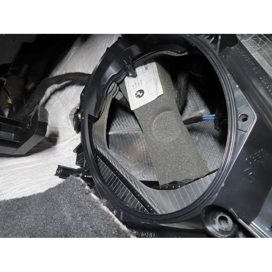 2017 BMW i3 Kick panel speaker removed