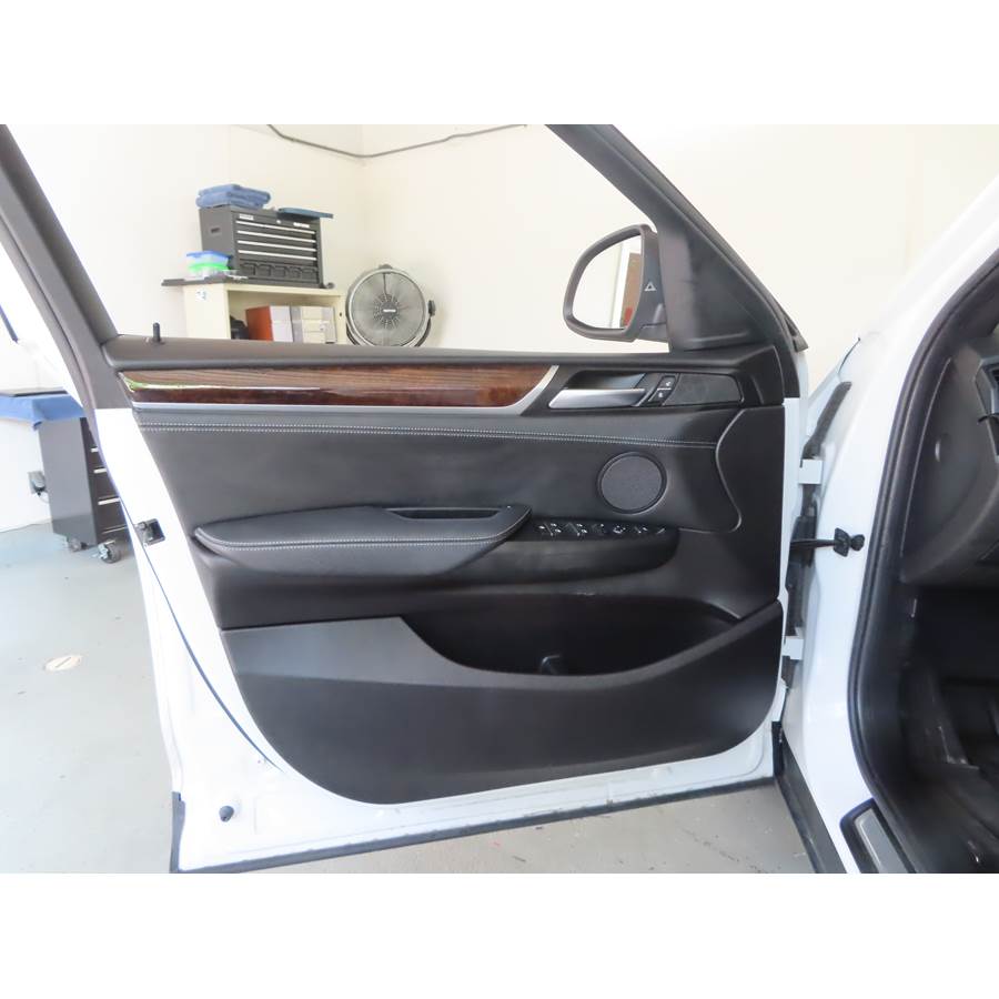 2015 BMW X4 Front door speaker location