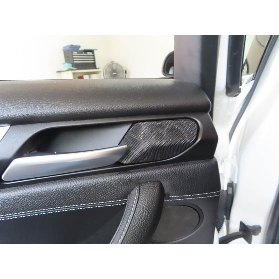 2016 BMW X4 Rear door tweeter location