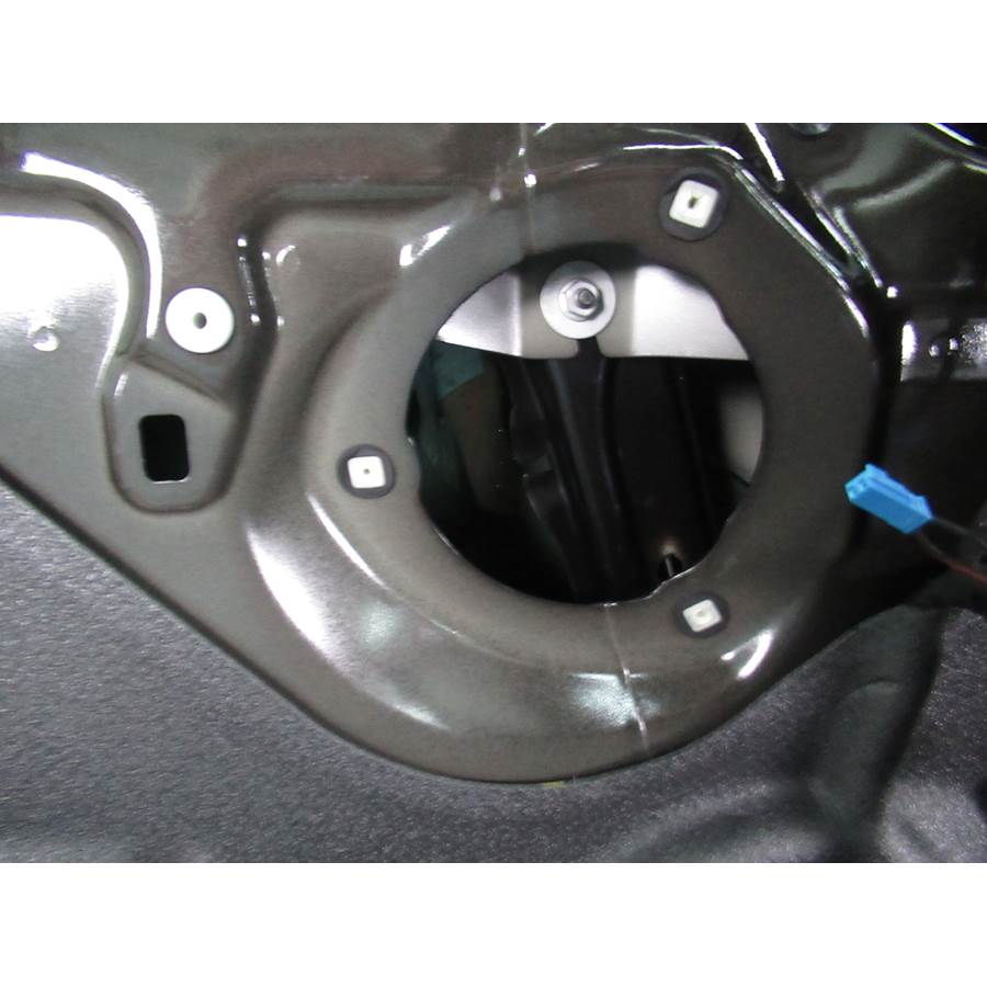 2015 BMW X5 Front door midrange removed