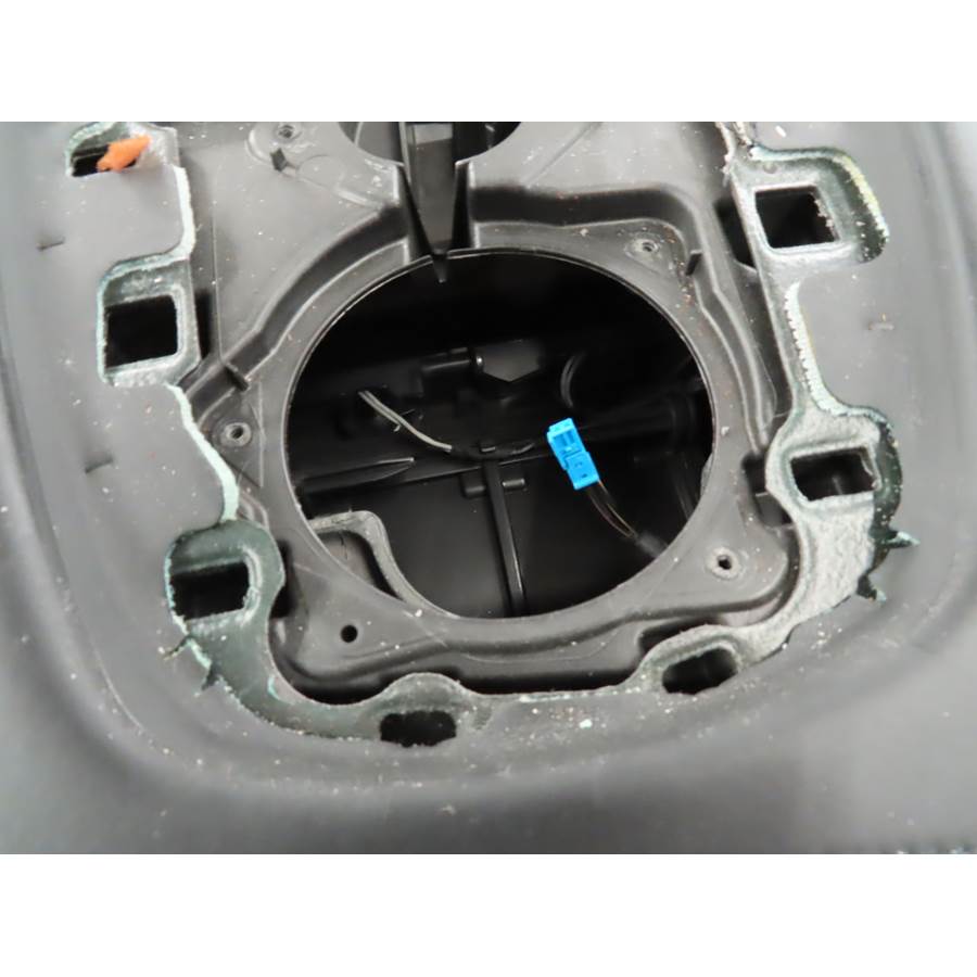 2015 BMW X6 Center dash speaker removed