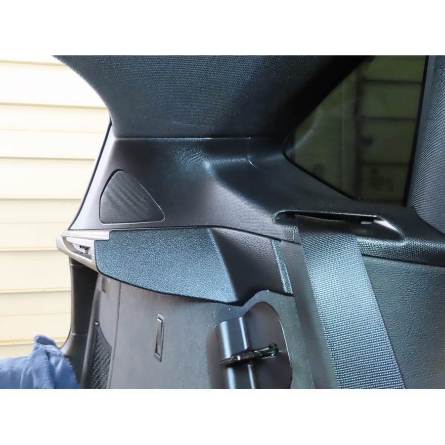 2015 BMW X6 Rear pillar speaker location