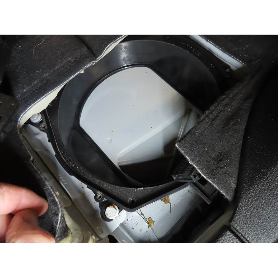 2018 BMW X6 Under front seat speaker removed