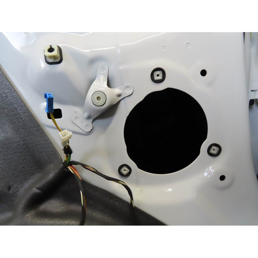 2015 BMW X6 Rear door speaker removed