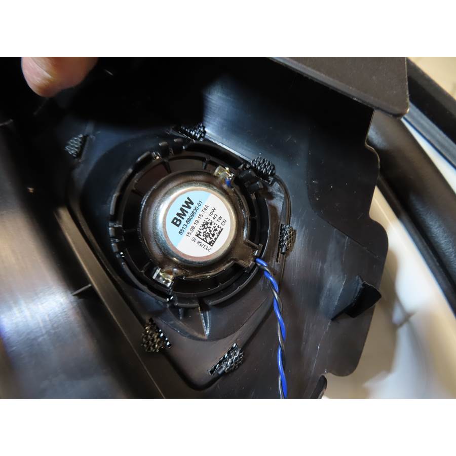 2022 BMW 3 Series Front door tweeter