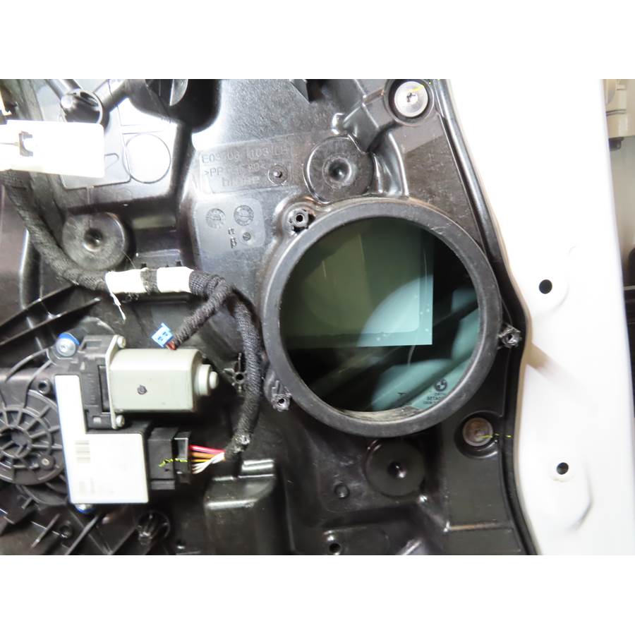 2021 BMW 3 Series Rear door speaker removed
