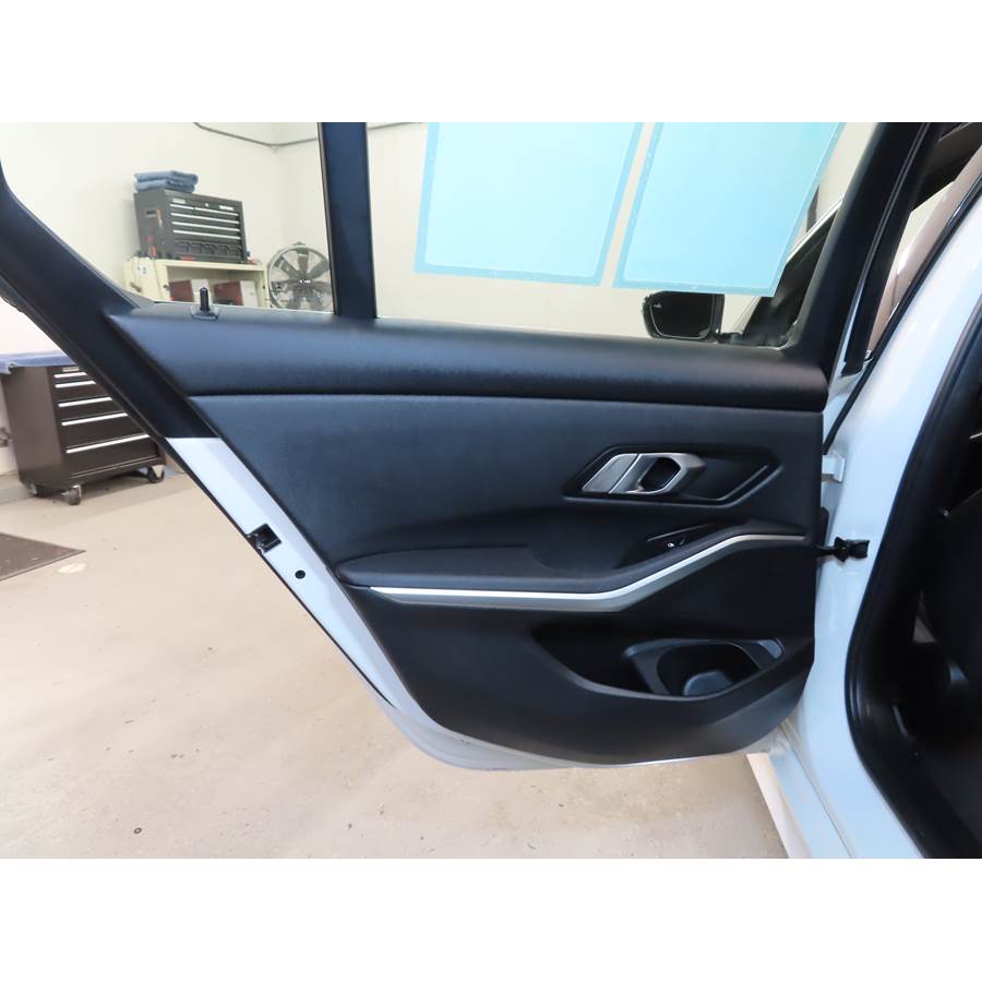 2021 BMW 3 Series Rear door speaker location