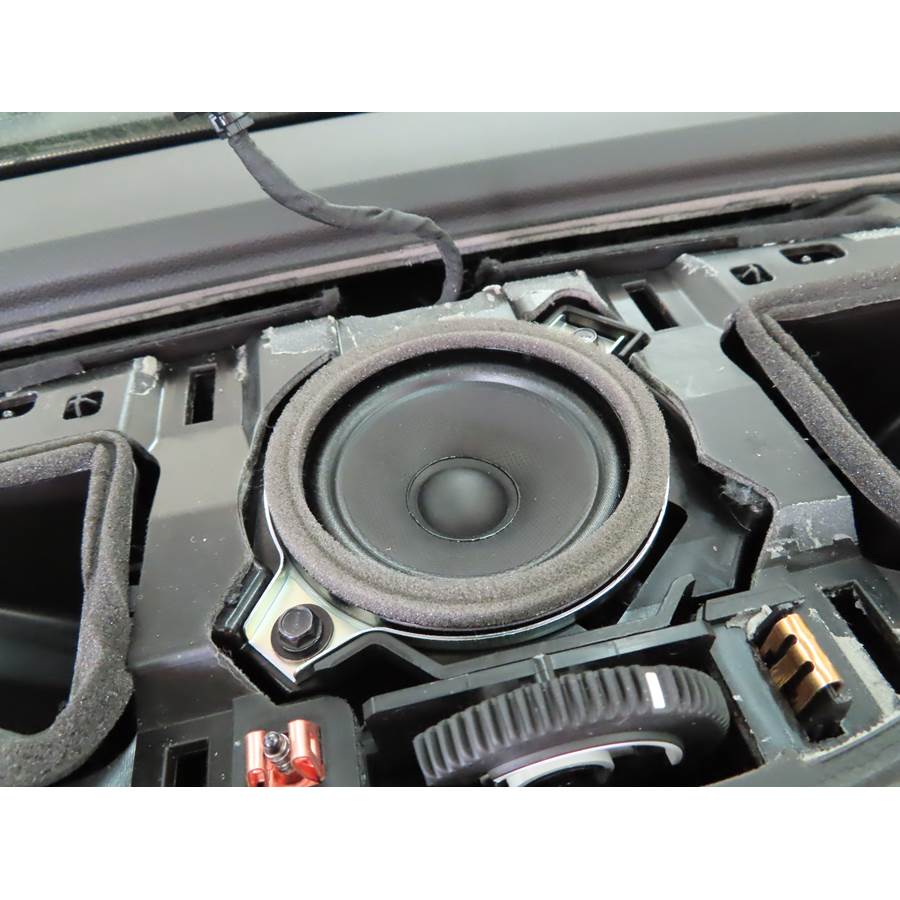 2022 Buick Envision Center dash speaker