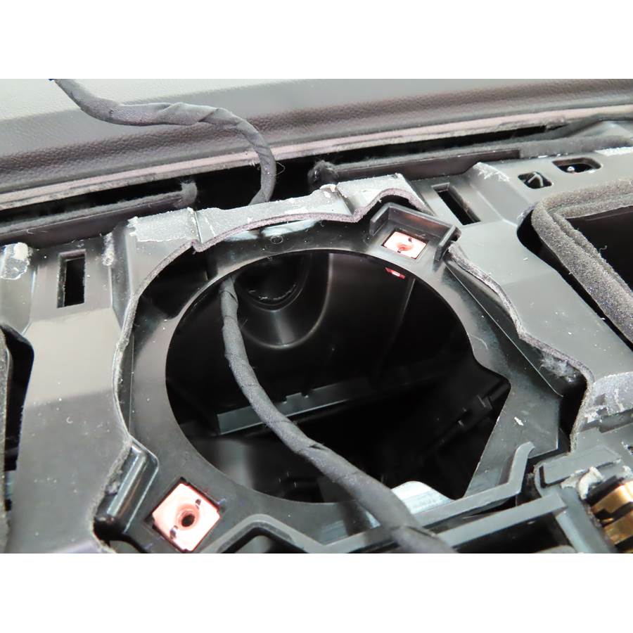 2023 Buick Envision Center dash speaker removed