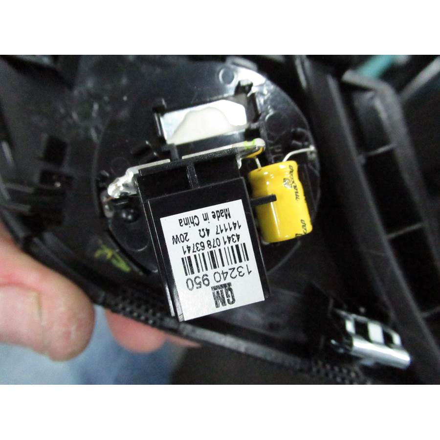 2015 Cadillac Escalade Rear door tweeter