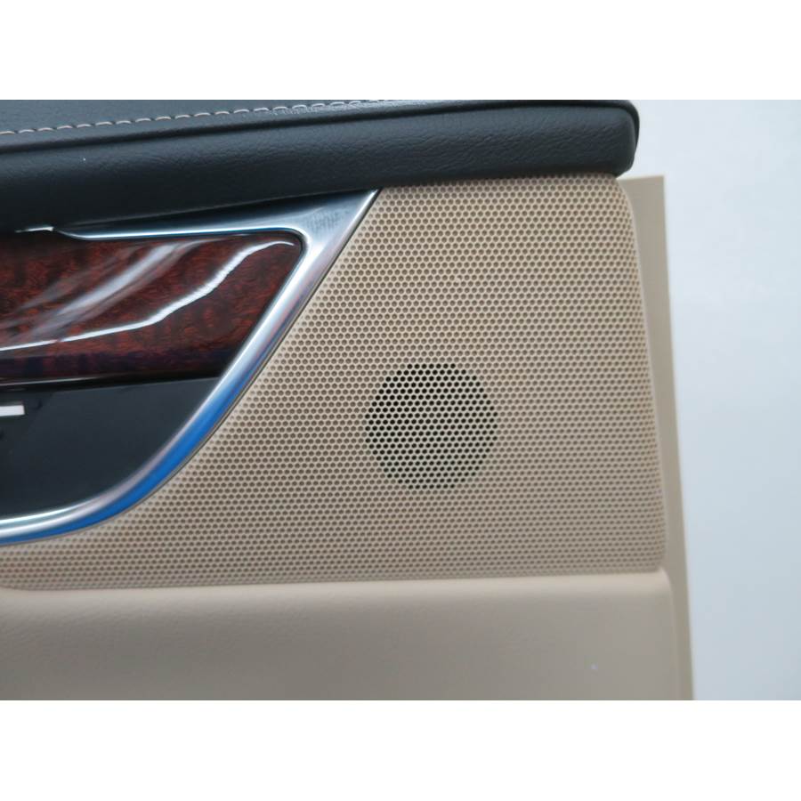 2020 Cadillac XT5 Rear door tweeter location