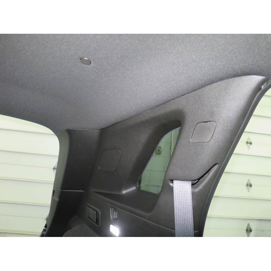 2024 Cadillac XT5 Rear pillar speaker location