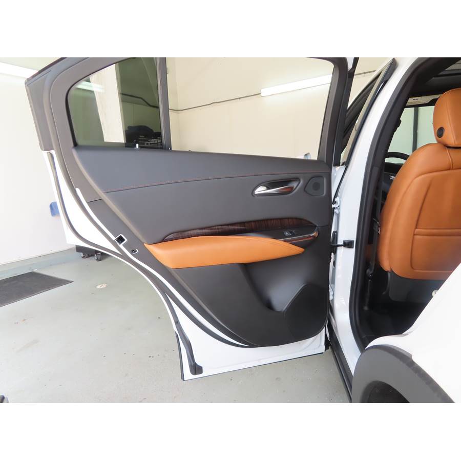 2020 Cadillac XT4 Rear door speaker location