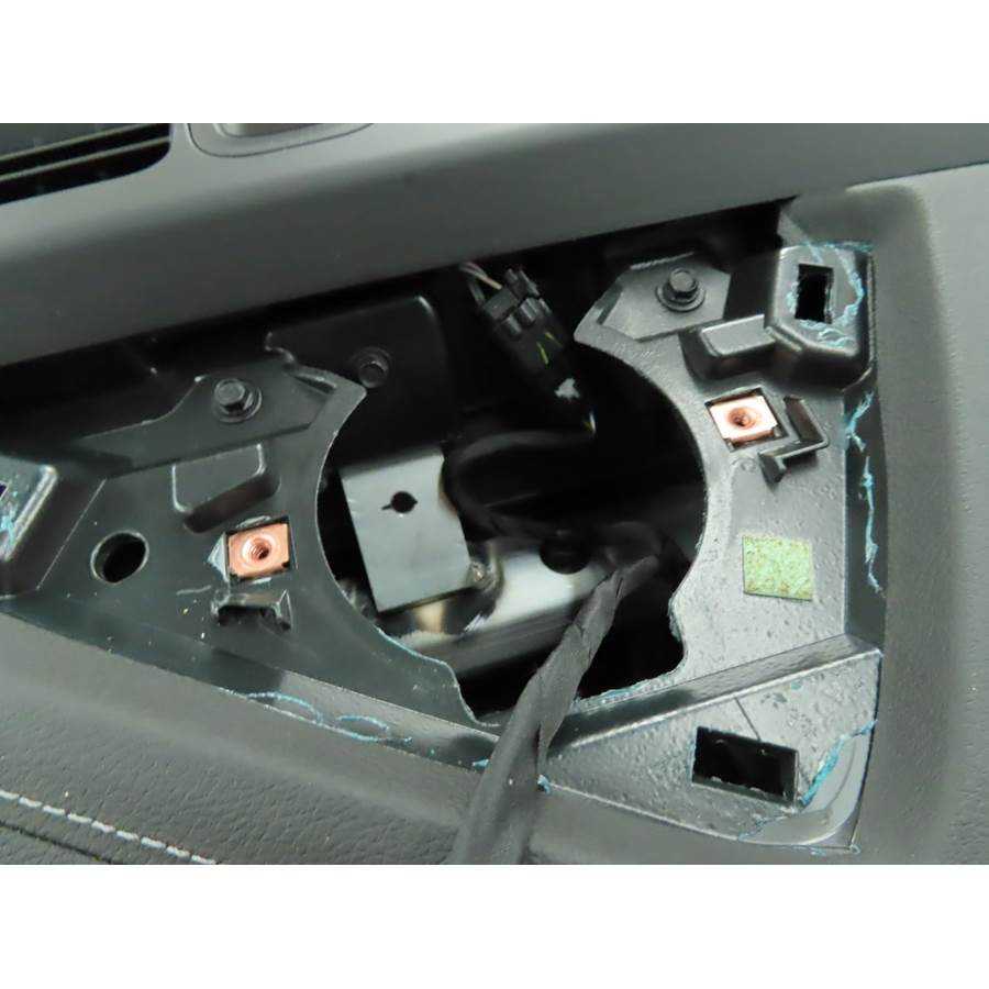 2021 Cadillac CT4 Center dash speaker removed