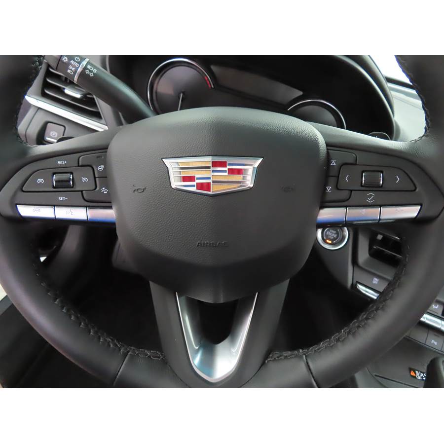 2021 Cadillac CT4 Steering wheel audio controls