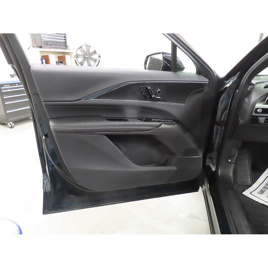 2024 Cadillac Lyriq Front door speaker location