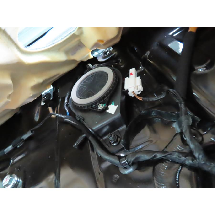 2016 Hyundai Genesis Rear deck speaker