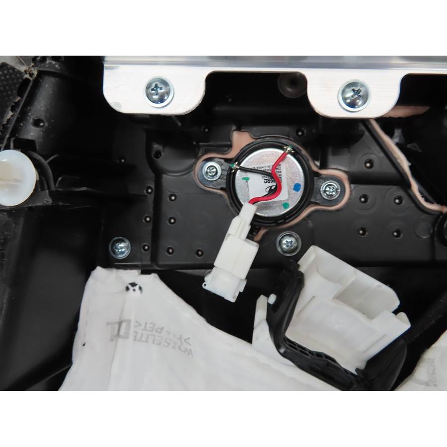 2016 Hyundai Genesis Rear door tweeter