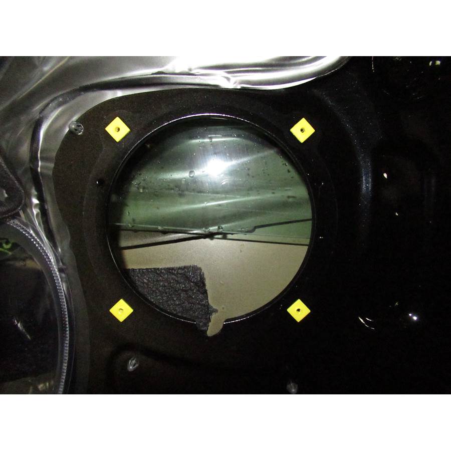 2019 Hyundai Kona Front door woofer removed