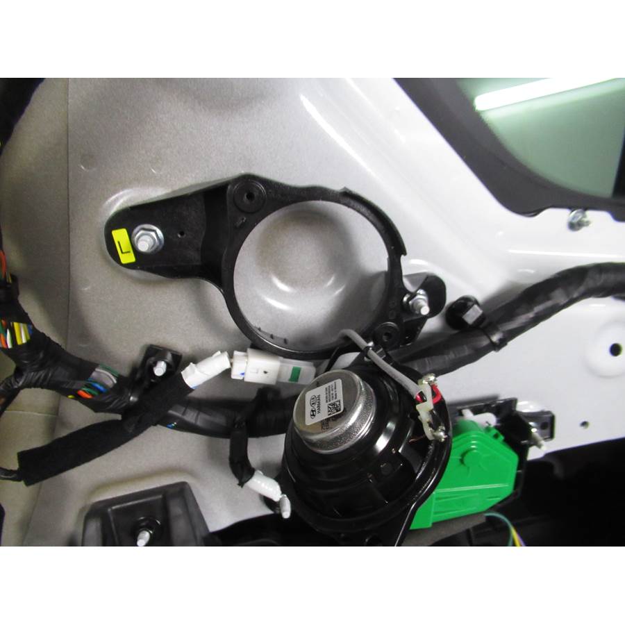 2021 Hyundai Santa Fe Rear pillar speaker removed