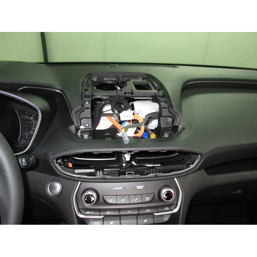 2022 Hyundai Santa Fe Factory radio removed