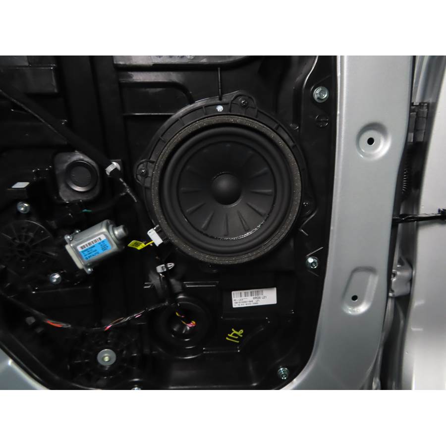 2019 Hyundai Tucson Rear door speaker