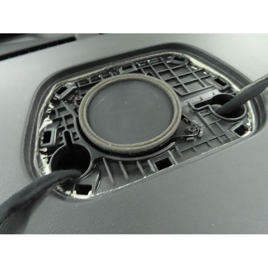 2019 Hyundai Tucson Center dash speaker