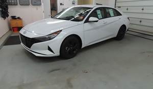 2021 Hyundai Elantra Exterior