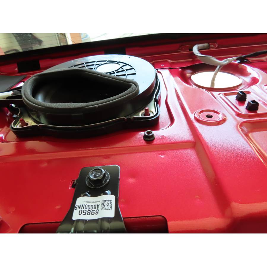 2023 Hyundai Elantra Rear deck center speaker