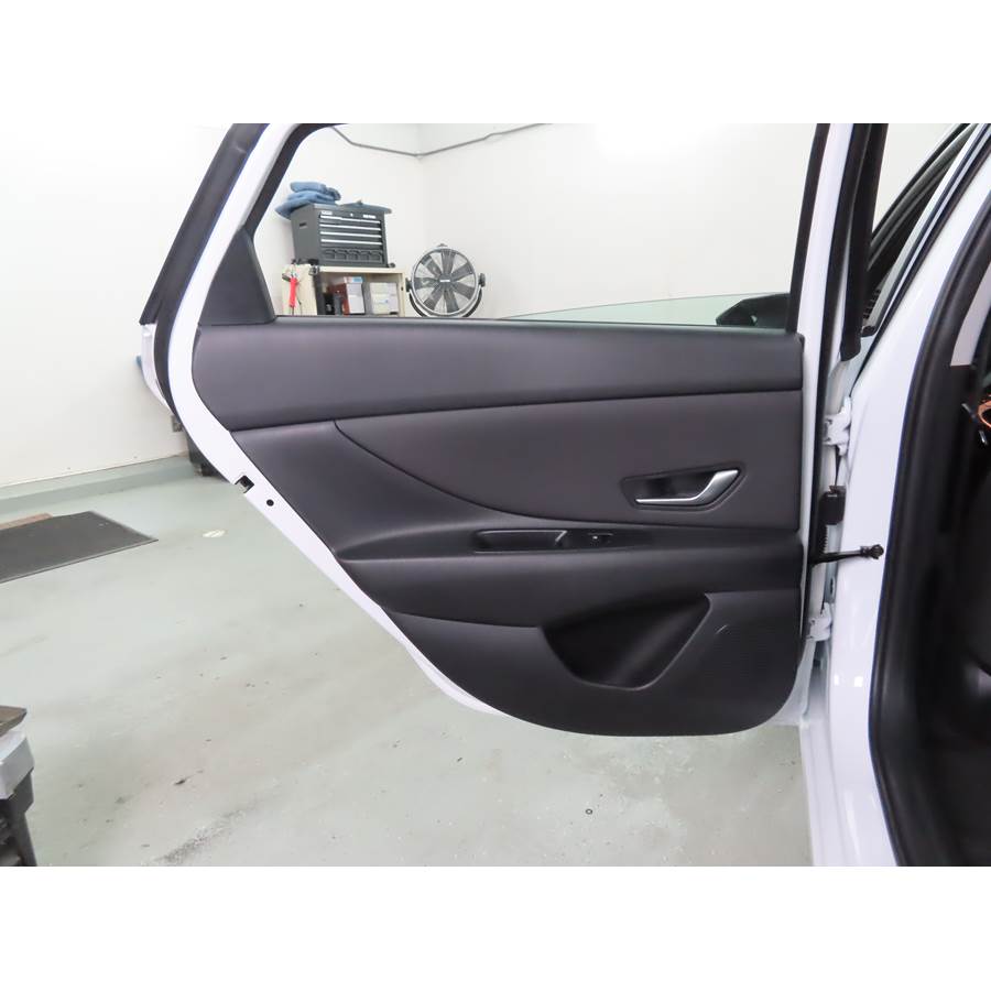 2024 Hyundai Elantra Rear door speaker location