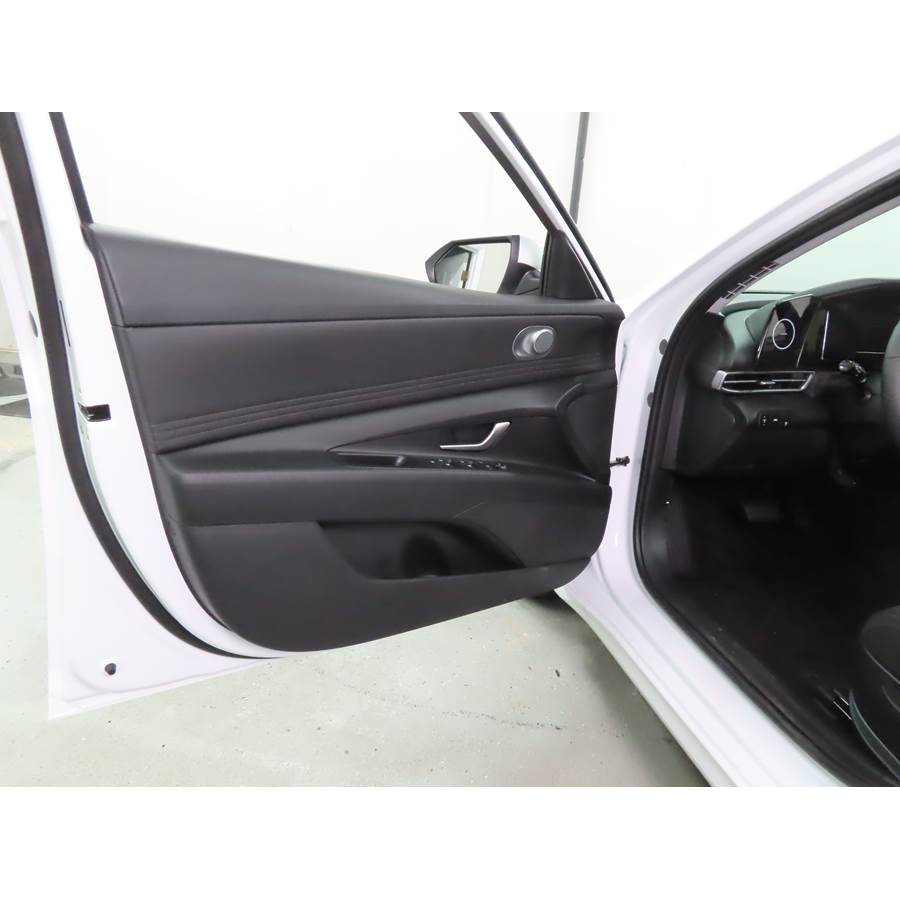 2025 Hyundai Elantra Front door speaker location