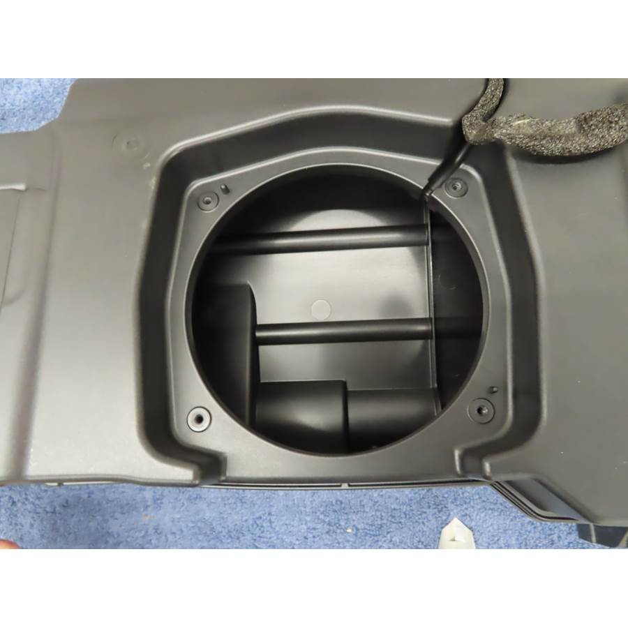 2023 Hyundai Santa Cruz Rear cab speaker removed