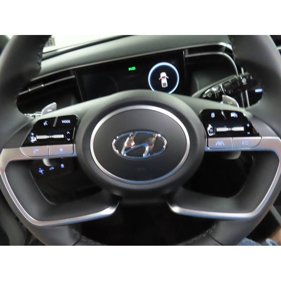 2025 Hyundai Santa Cruz Steering wheel audio controls