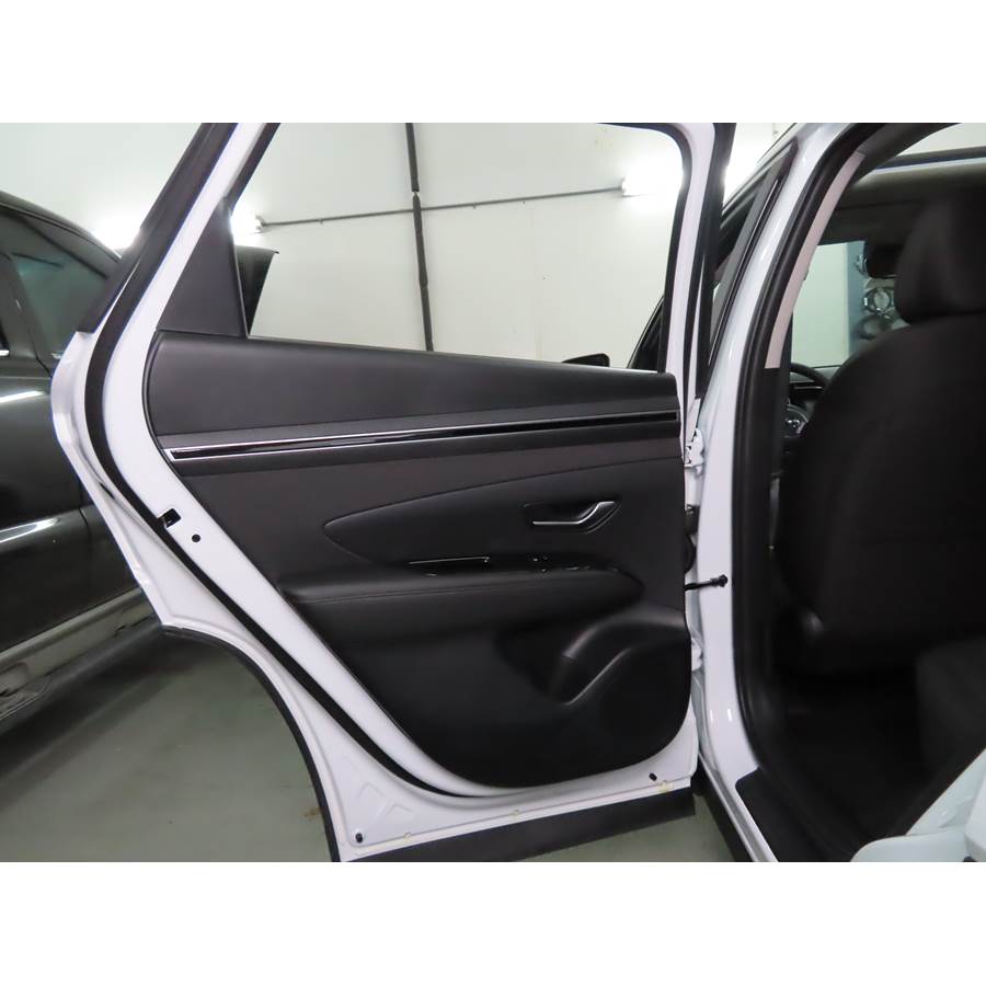 2022 Hyundai Tucson Rear door speaker location