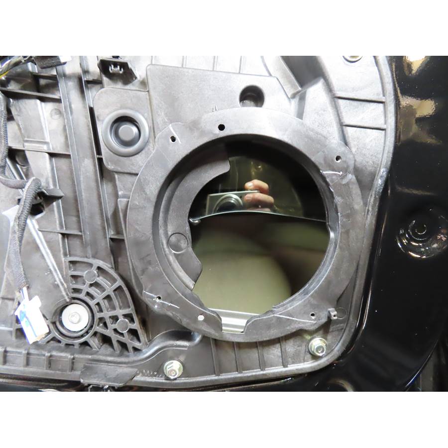 2024 Hyundai Santa Fe Front speaker removed