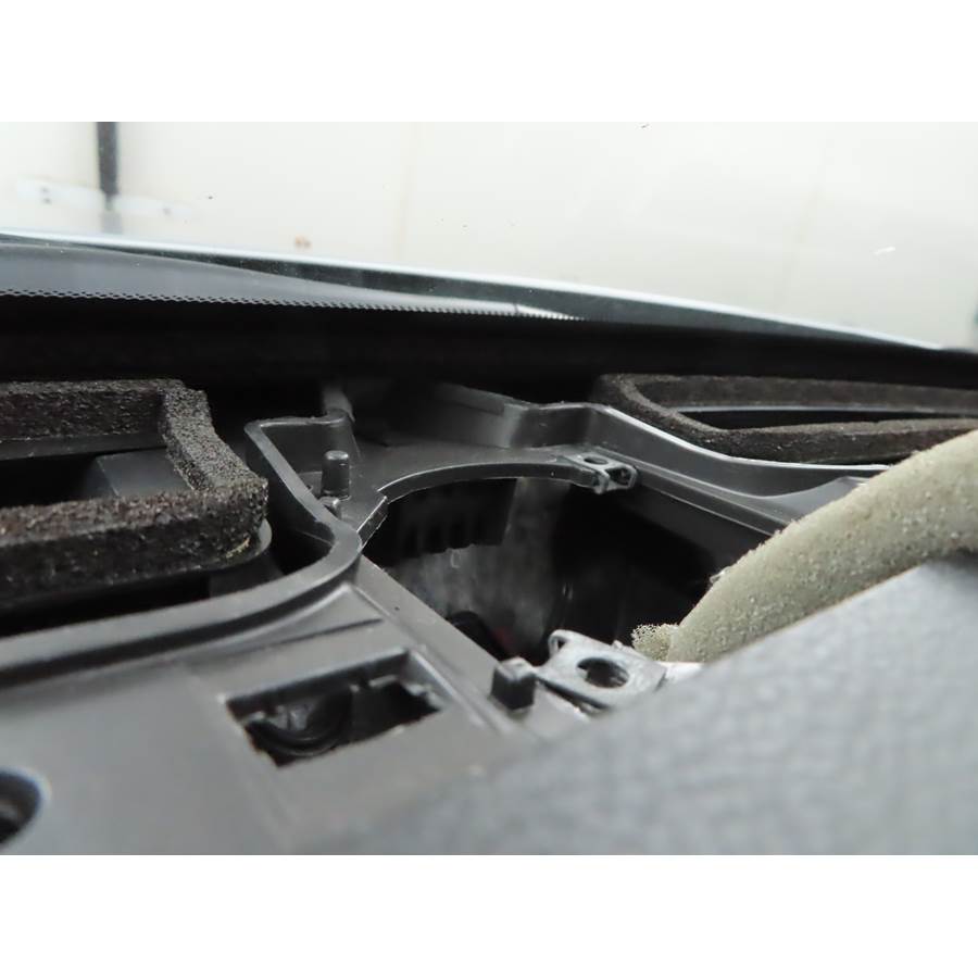 2015 Infiniti Q50 Center dash speaker removed