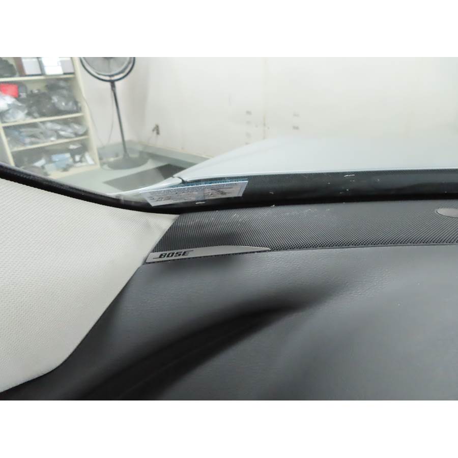 2023 Infiniti Q50 Dash speaker location