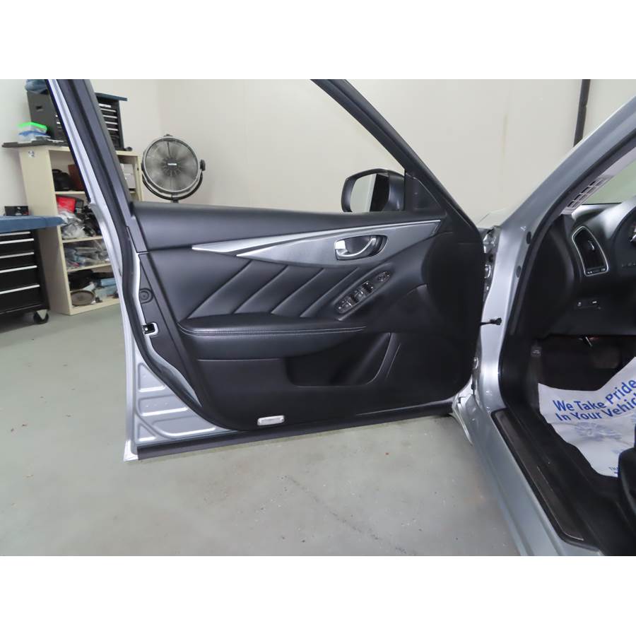 2024 Infiniti Q50 Front door speaker location